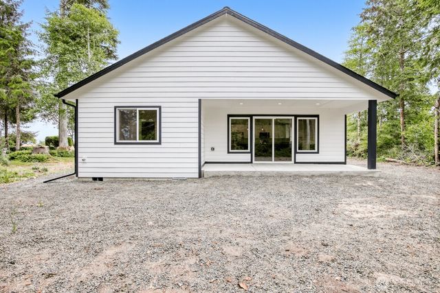 286 Seashore Street SW, Ocean Shores, WA 98569