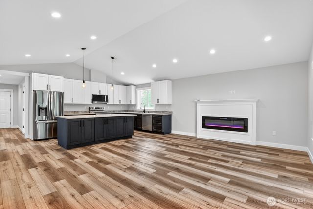 286 Seashore Street SW, Ocean Shores, WA 98569