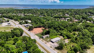 9820 N Davis Hwy, Pensacola, FL 32514