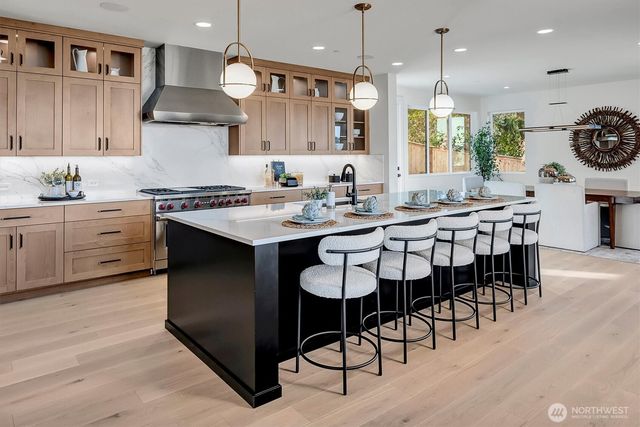 3036 67th Avenue SE, Mercer Island, WA 98040