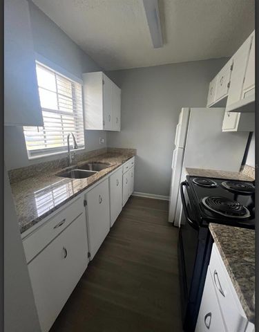 709 OCEANSIDE CIRCLE 707, Ruskin, FL 33570