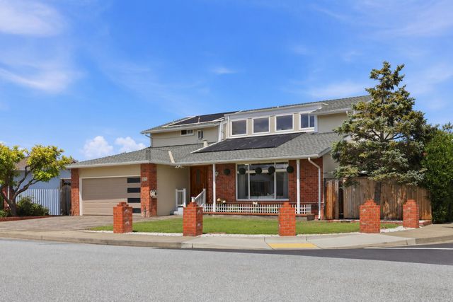 673 Harvester Drive, Foster City, CA 94404