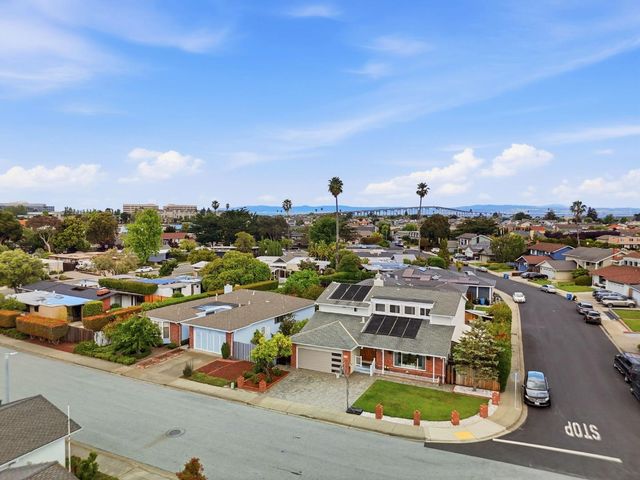 673 Harvester Drive, Foster City, CA 94404