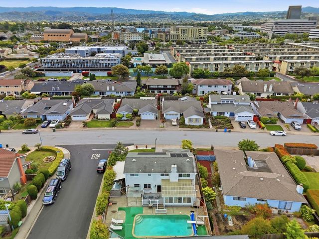 673 Harvester Drive, Foster City, CA 94404