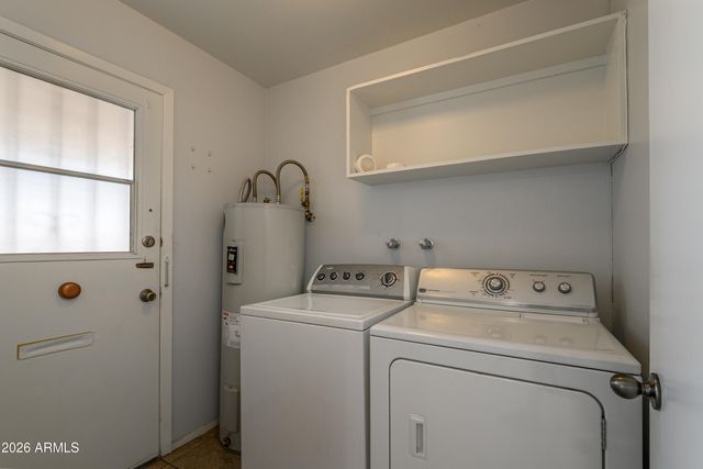 10654 W COGGINS Drive, Sun City, AZ 85351