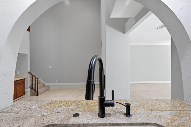 13419 Parkway Boulevard, Sugar Land, TX 77478