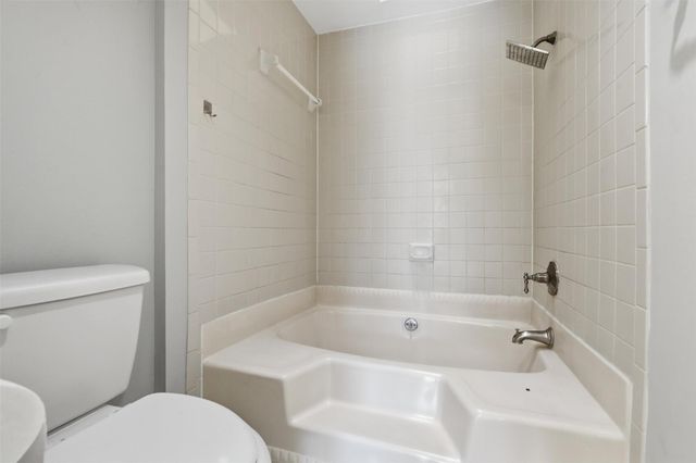 13419 Parkway Boulevard, Sugar Land, TX 77478