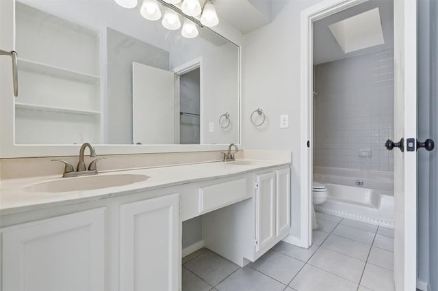 13419 Parkway Boulevard, Sugar Land, TX 77478