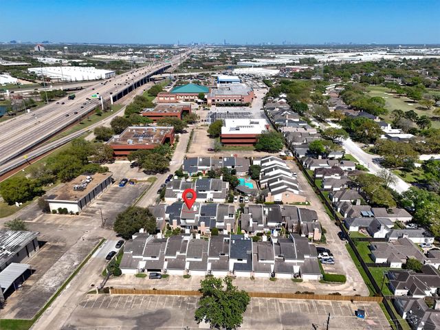 13419 Parkway Boulevard, Sugar Land, TX 77478