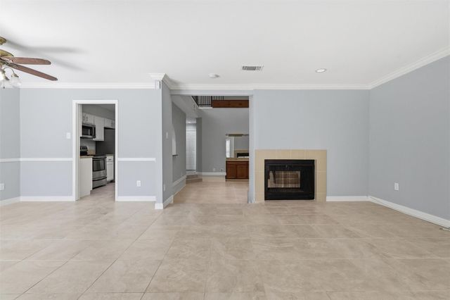 13419 Parkway Boulevard, Sugar Land, TX 77478