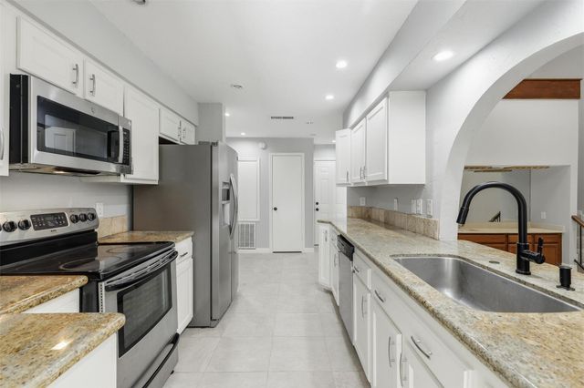 13419 Parkway Boulevard, Sugar Land, TX 77478