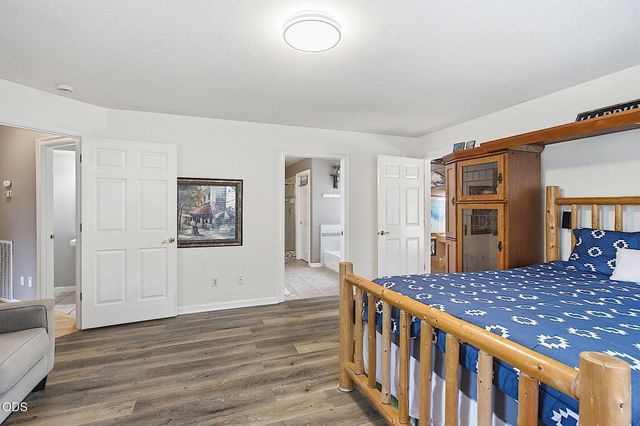 921 NE Beacon Drive, Grants Pass, OR 97526