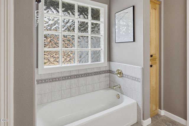 921 NE Beacon Drive, Grants Pass, OR 97526