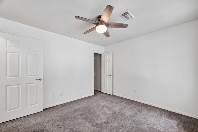 1253 El Camino Village Drive, Webster, TX 77058