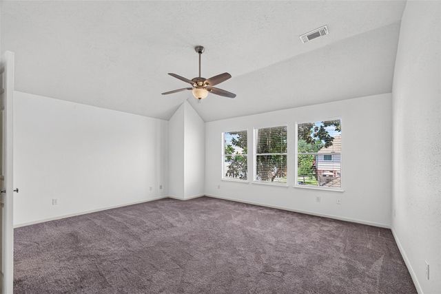 1253 El Camino Village Drive, Webster, TX 77058