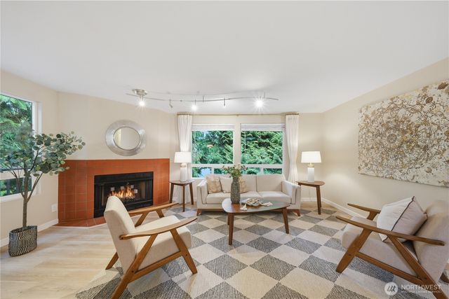 1439 227th Avenue SE, Sammamish, WA 98075