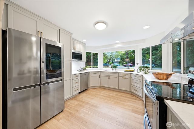 1439 227th Avenue SE, Sammamish, WA 98075