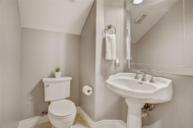 3852 Gramercy Street, Houston, TX 77025