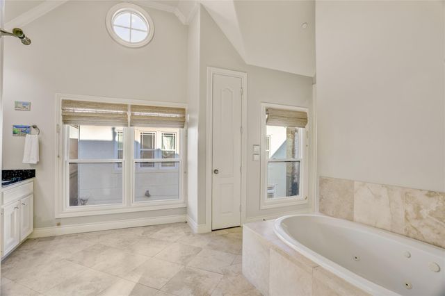 3852 Gramercy Street, Houston, TX 77025