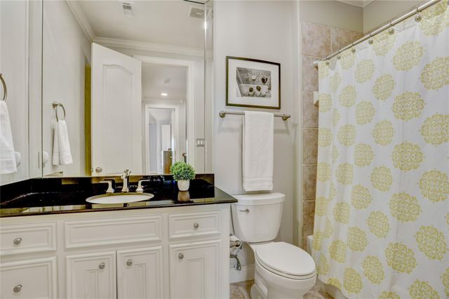 3852 Gramercy Street, Houston, TX 77025