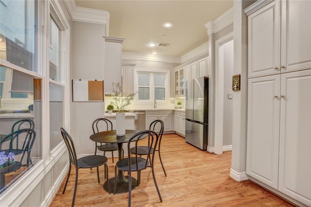 3852 Gramercy Street, Houston, TX 77025