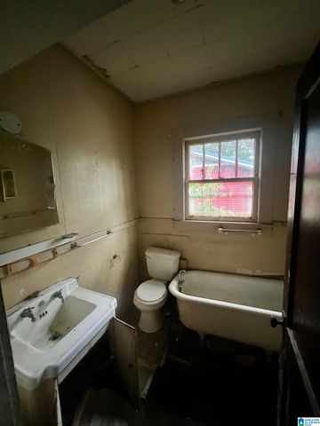 1109 14TH PLACE, Birmingham, AL 35211