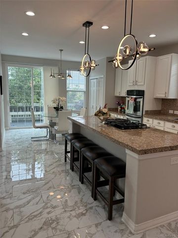 7242 S Rome Street, Aurora, CO 80016