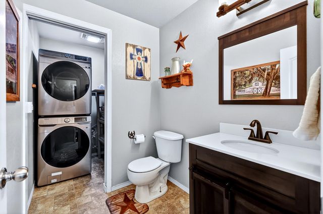 17904 E 11th Ct, Greenacres, WA 99016