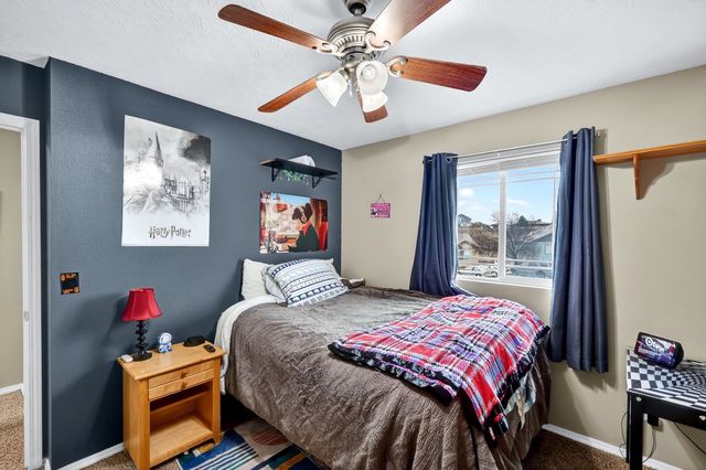 17904 E 11th Ct, Greenacres, WA 99016