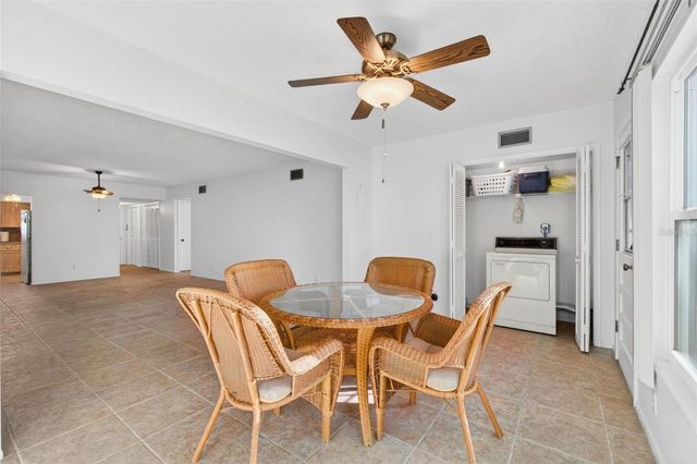 2295 AMERICUS BOULEVARD E 7, Clearwater, FL 33763