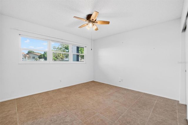 2295 AMERICUS BOULEVARD E 7, Clearwater, FL 33763