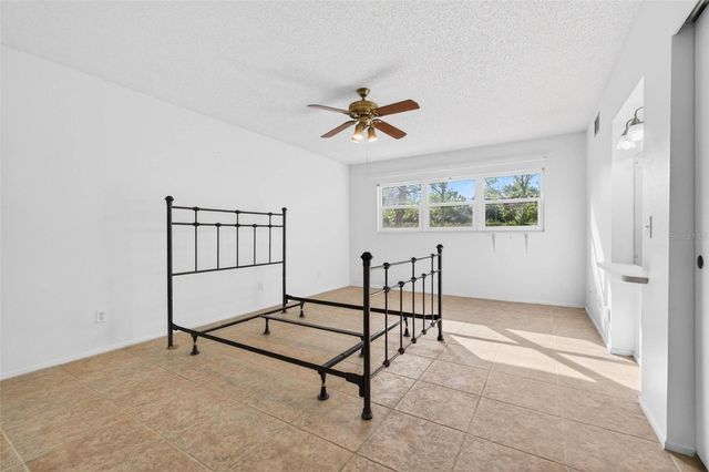 2295 AMERICUS BOULEVARD E 7, Clearwater, FL 33763