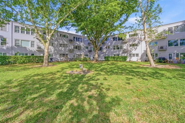 2295 AMERICUS BOULEVARD E 7, Clearwater, FL 33763