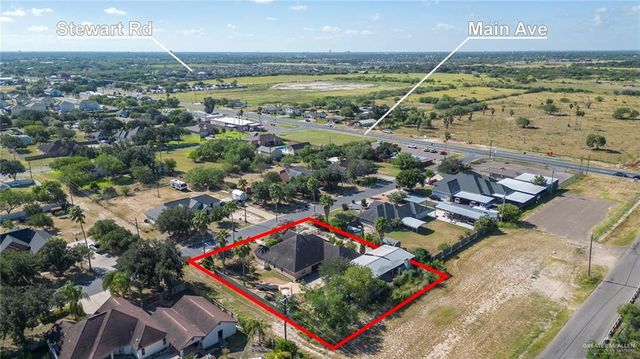 207 N Alvarado Street, Alton, TX 78573