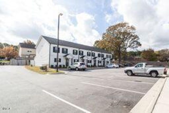 262 S Raleigh Street, Angier, NC 27501
