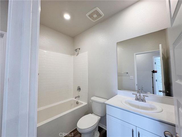 629 E Madeleine Privado, Ontario, CA 91761