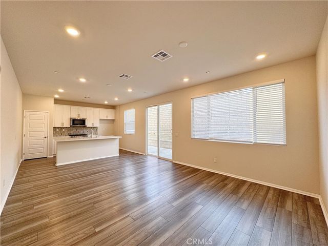 629 E Madeleine Privado, Ontario, CA 91761