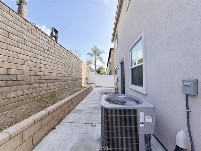 629 E Madeleine Privado, Ontario, CA 91761