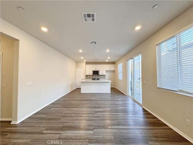 629 E Madeleine Privado, Ontario, CA 91761