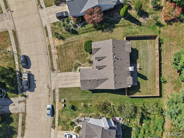 2717 Cabin Creek Court, Edwardsville, IL 62025