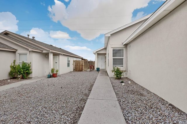 1104 Casa Roja Place NW, Albuquerque, NM 87120