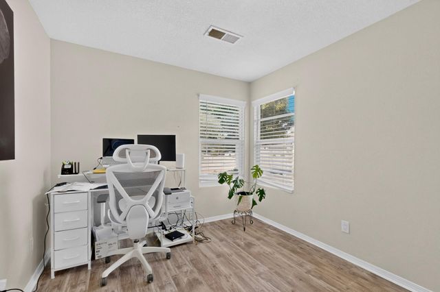 1104 Casa Roja Place NW, Albuquerque, NM 87120