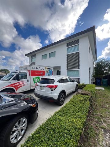 20007 SW 122nd Ct 20007B, Miami, FL 33177