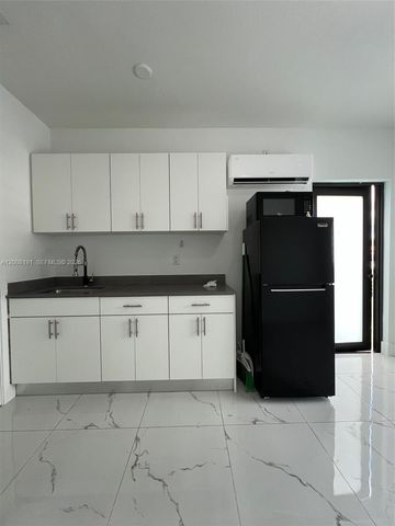 20007 SW 122nd Ct 20007B, Miami, FL 33177