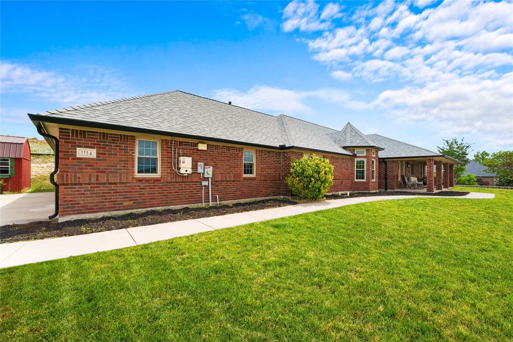 1114 Mount Lane, Rhome, TX 76078 — photo 4