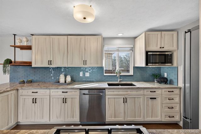 7350 W 21st Avenue, Lakewood, CO 80214