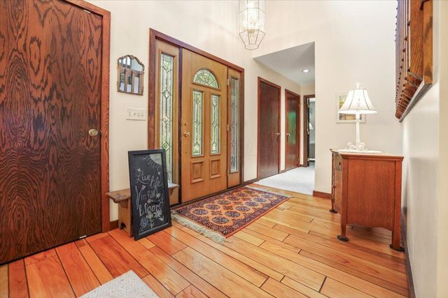 261 Fern Hill Drive, Granville, OH 43023