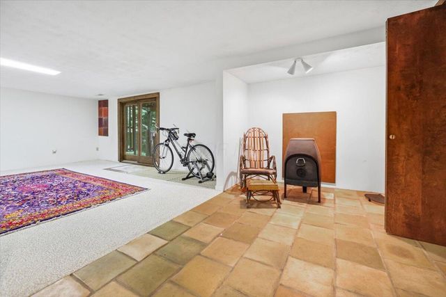 261 Fern Hill Drive, Granville, OH 43023