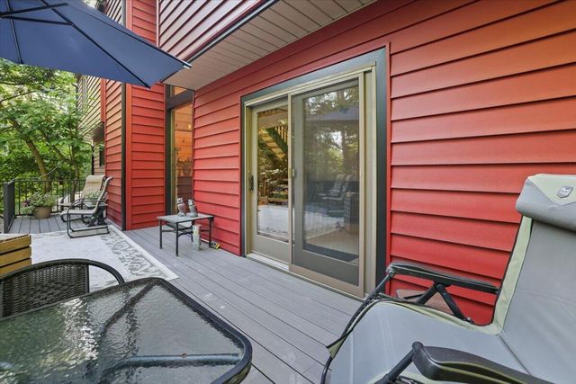 261 Fern Hill Drive, Granville, OH 43023
