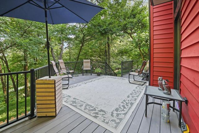 261 Fern Hill Drive, Granville, OH 43023
